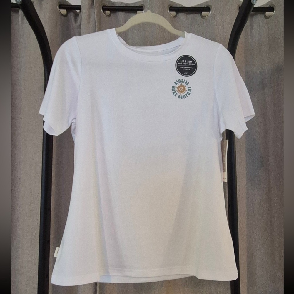 O'Neill BREEZY UPF SHORT SLEEVE TOP COLOR WHITE SIZE S.